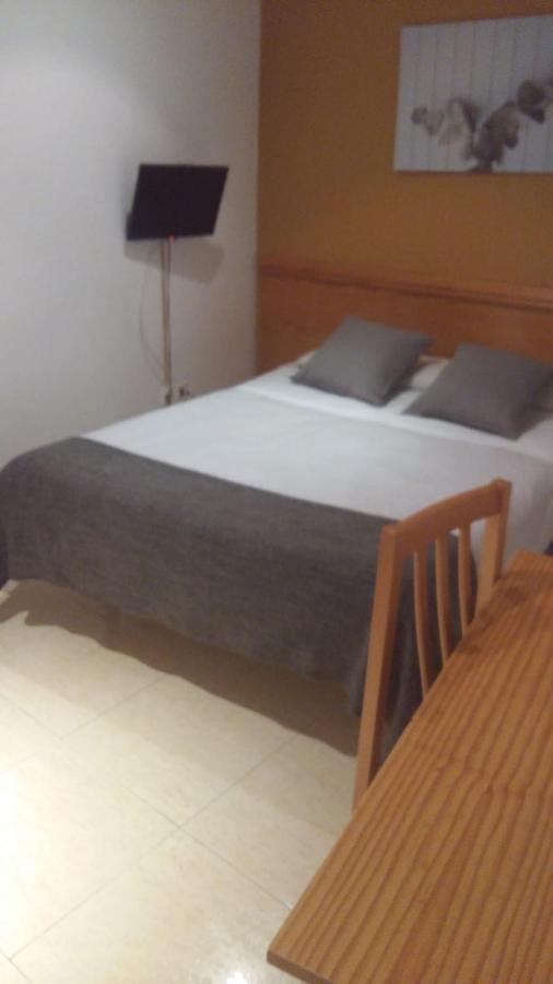 Hostal La Canada Segoviana Valmojado Exteriör bild
